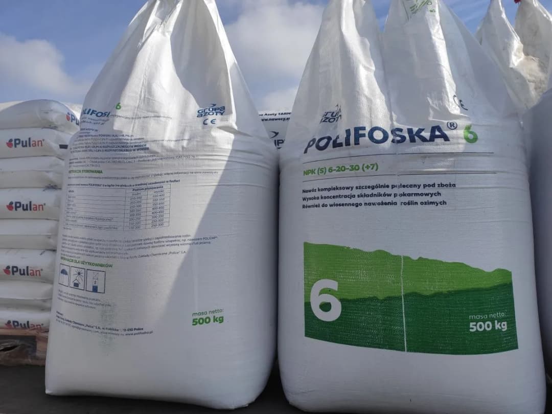 Naftalen: Właściwości, Zastosowania i Aktualne Ceny 2025