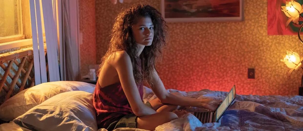 7 seriali, które ukształtowały modę młodzieżową